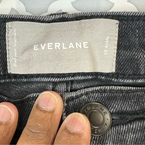 EUC Everlane Black Wash High Rise Skinny Ankle Jeans - Picture 8 of 10